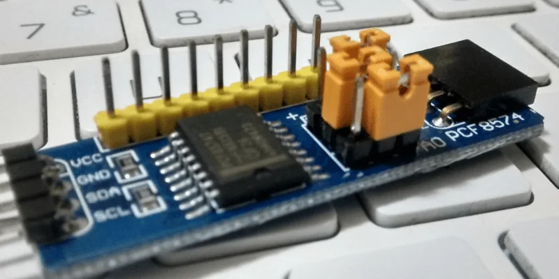 Dominando o PCF8574 com Arduino