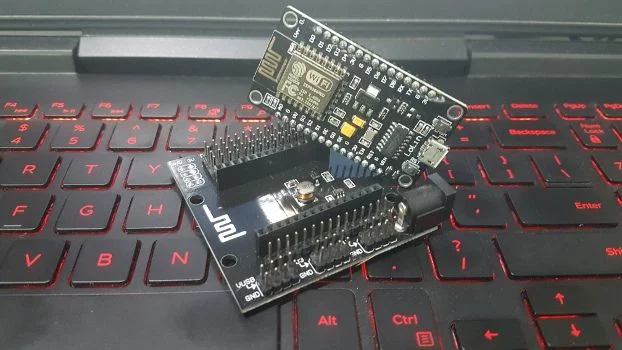 ESP8266 NodeMCU com Placa de expansão