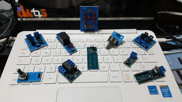 Outubro - mês de aniversário da GBK Robotics