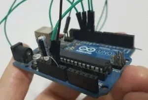 arduino_as_isp-300x202.webp