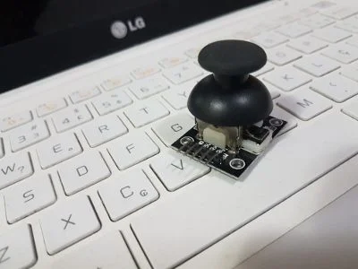 Controle fácil do joystick com Arduino