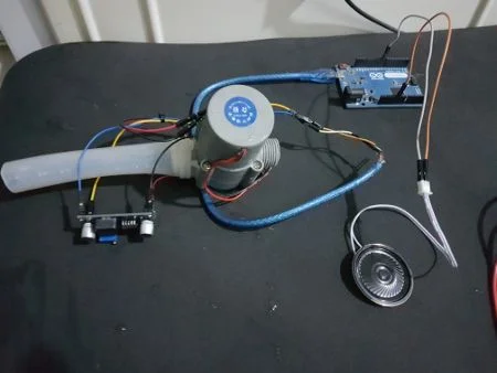 Mini gerador de energia hidrelétrico