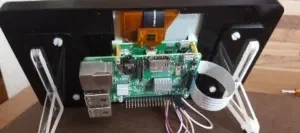 display-rpi-costas-300x133.webp